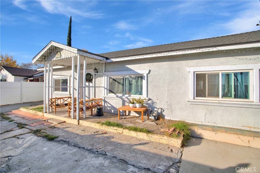 Highland, CA 92346,26472 Western AVE