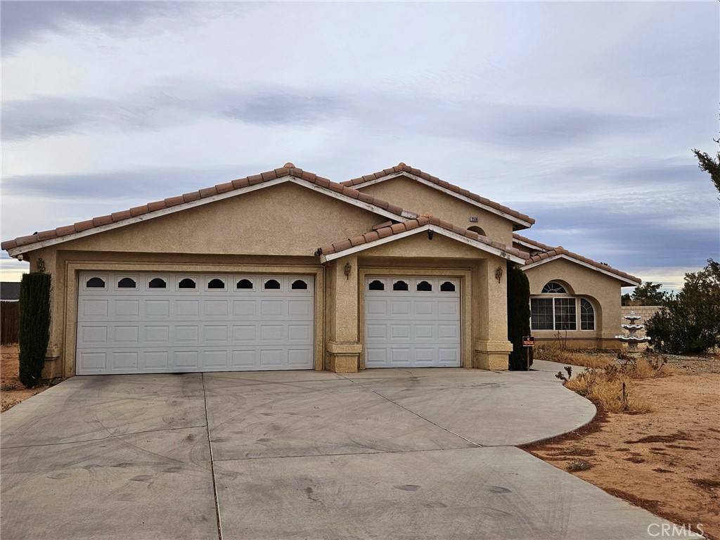 Apple Valley, CA 92308,12530 Navajo RD