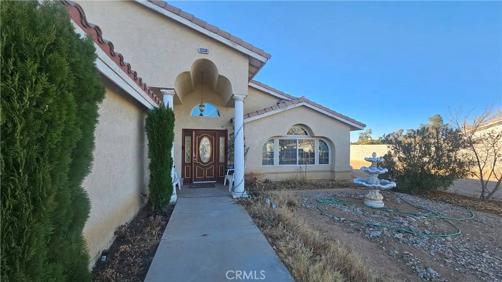 Apple Valley, CA 92308,12530 Navajo RD