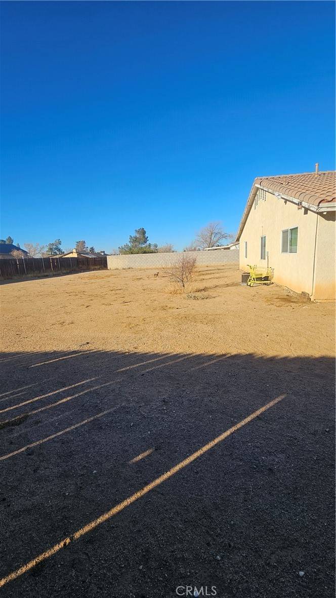 Apple Valley, CA 92308,12530 Navajo RD