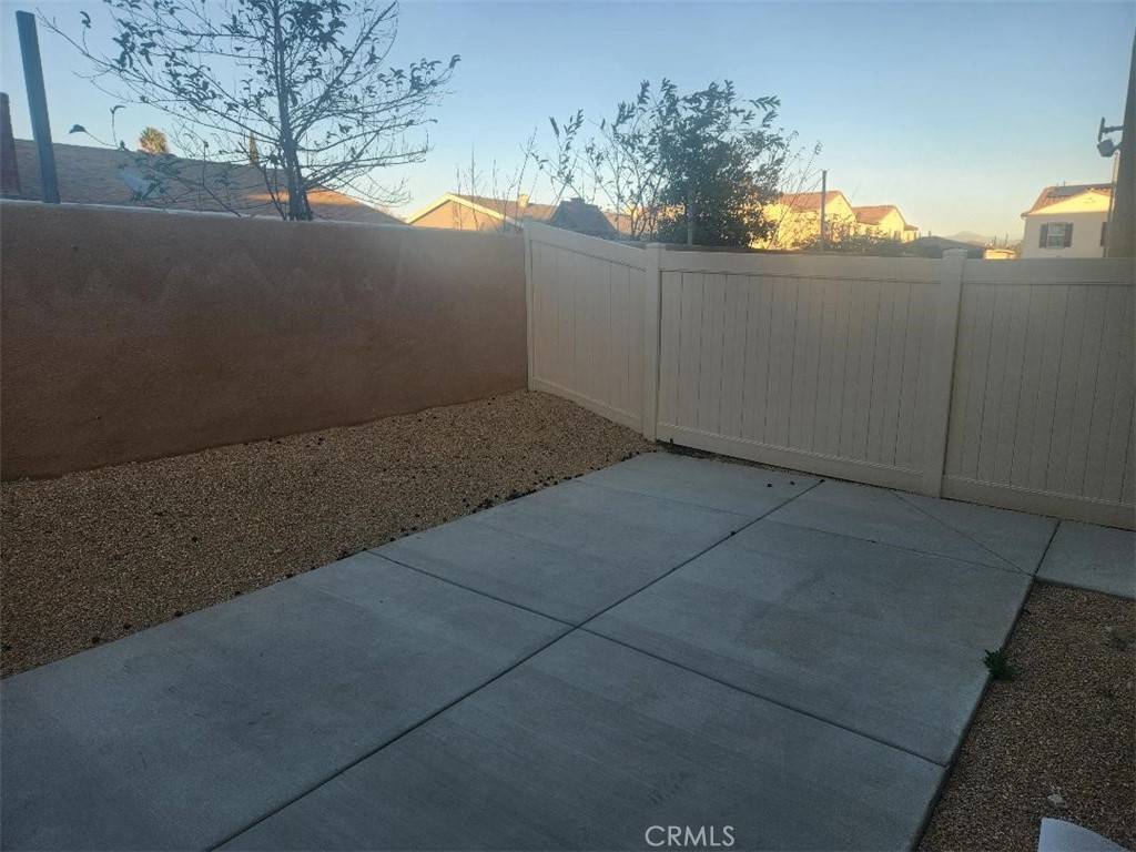 Rialto, CA 92376,938 W Jasmine WAY
