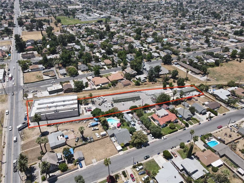 Highland, CA 92346,1672 Palm AVE