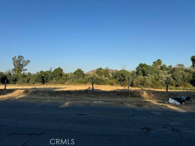 Jurupa Valley, CA 92509,0 Van Buran