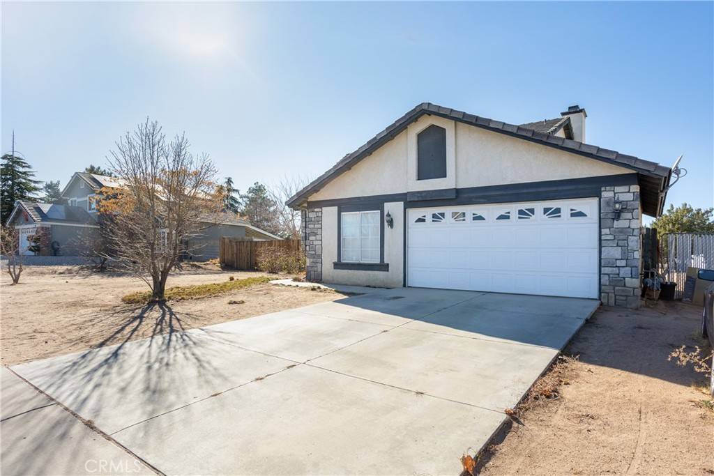 Hesperia, CA 92345,6890 11th AVE