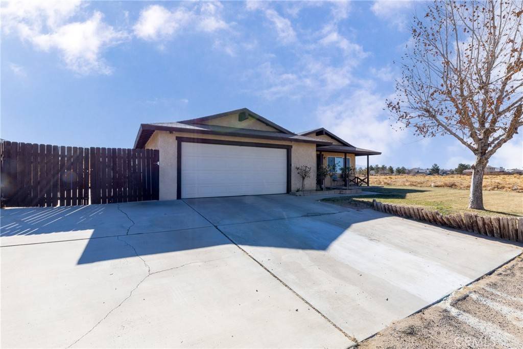 Adelanto, CA 92301,10701 Margie PL