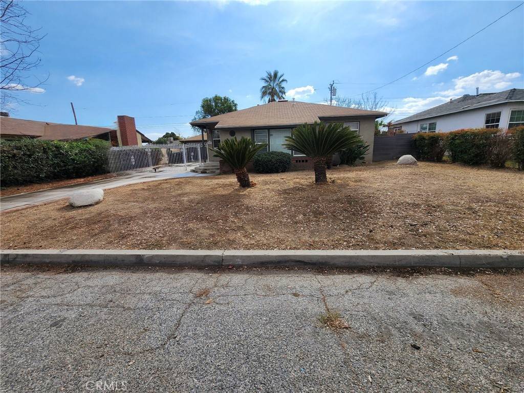 San Bernardino, CA 92404,25573 18th ST