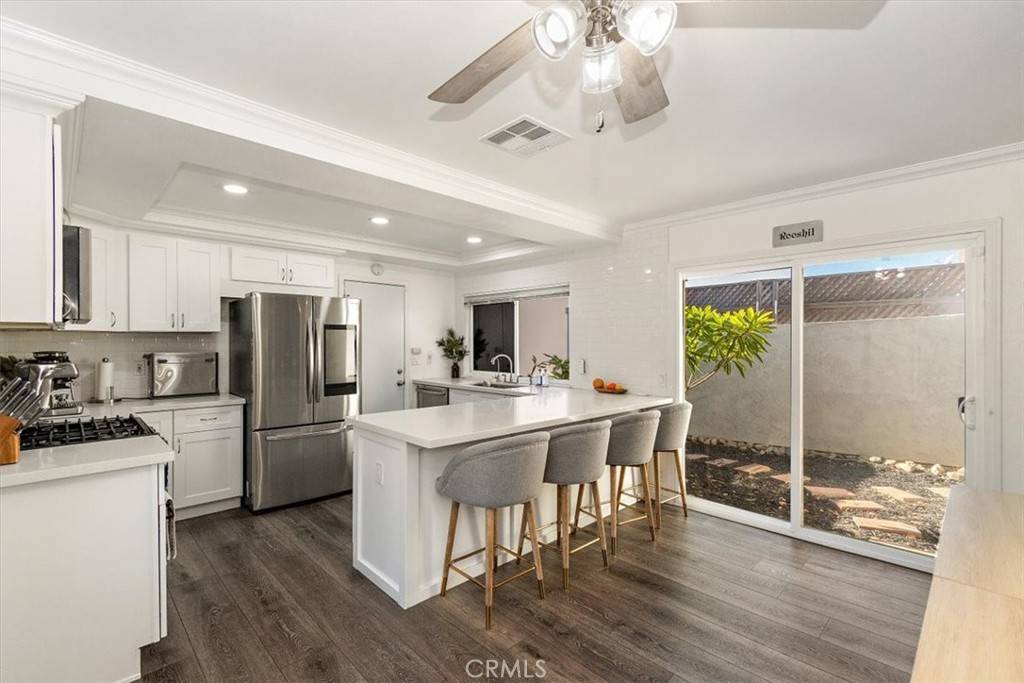 Montclair, CA 91763,5139 San Bernardino ST