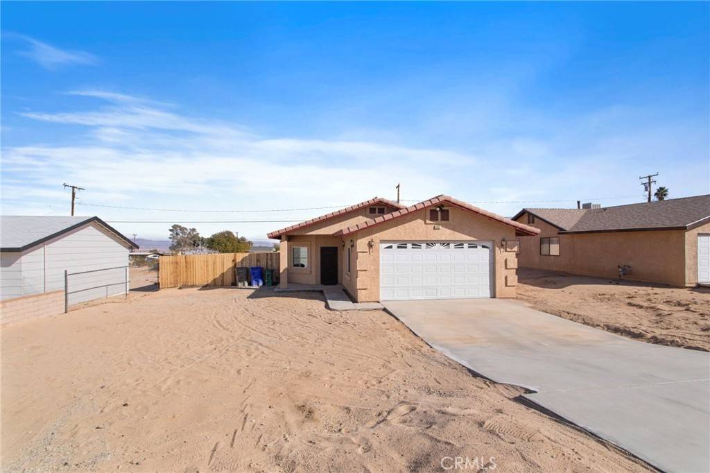 29 Palms, CA 92277,5463 Cahuilla AVE