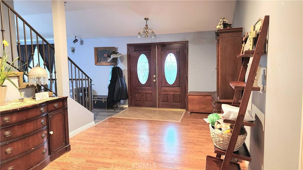 1049 E Galatea ST Azusa, CA 91702