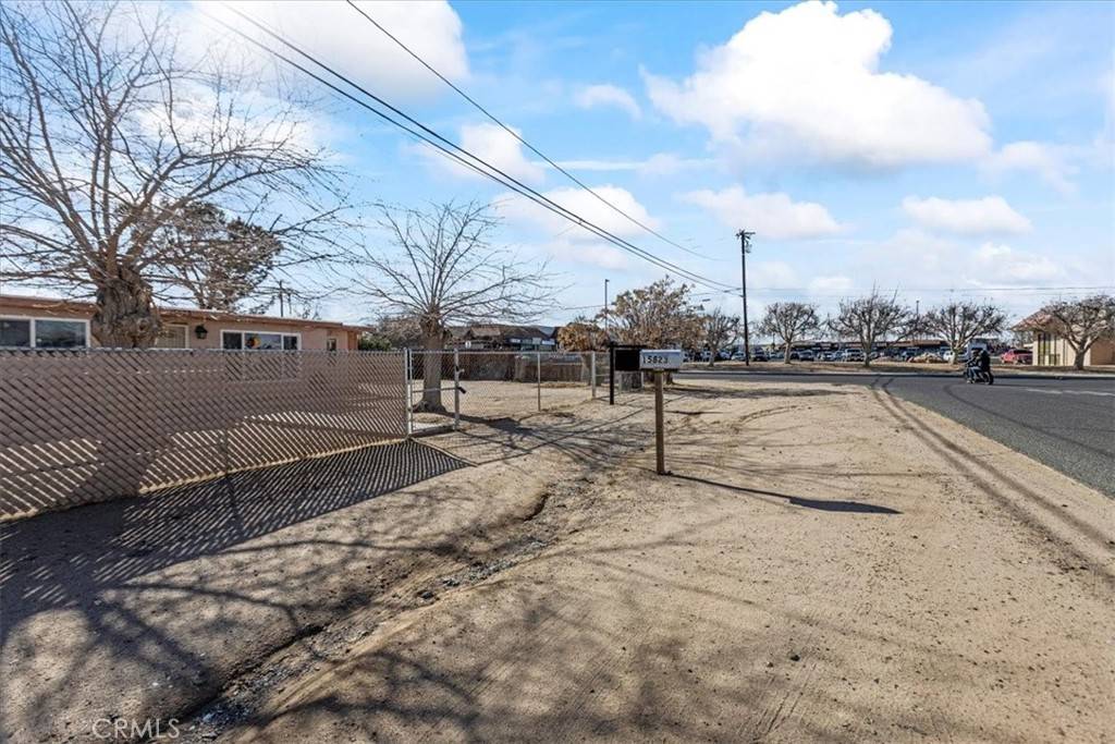 Hesperia, CA 92345,15823 Walnut ST