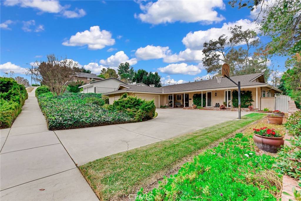 San Dimas, CA 91773,1237 Paseo Dorado