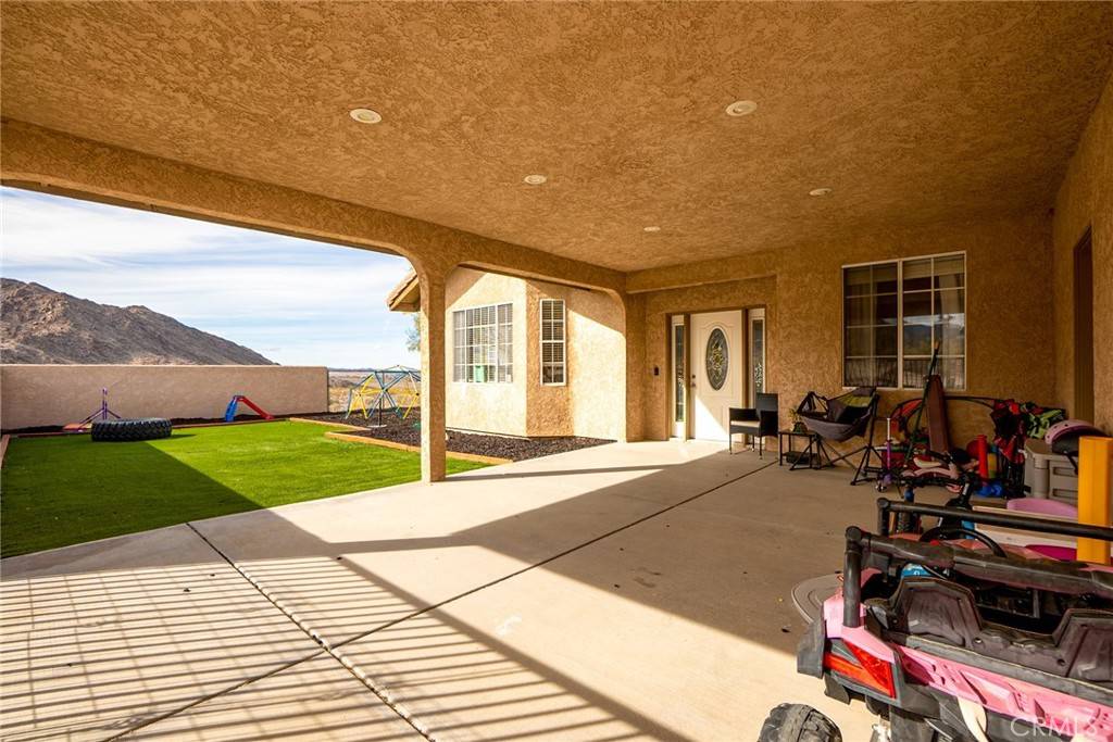 29 Palms, CA 92277,74384 Rocky RD