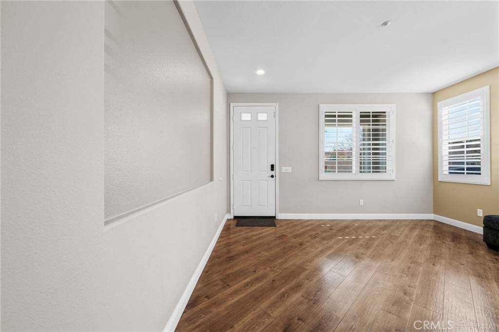 Fontana, CA 92336,7532 Foxtail LN