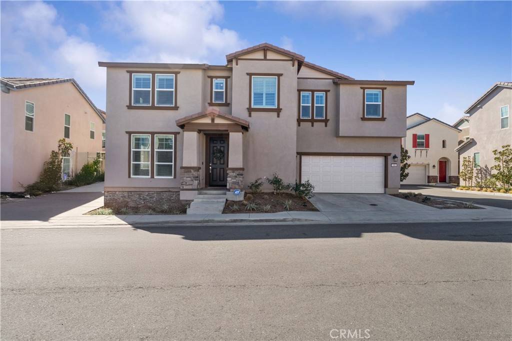 Lake Elsinore, CA 92530,946 Helena Rdg #55