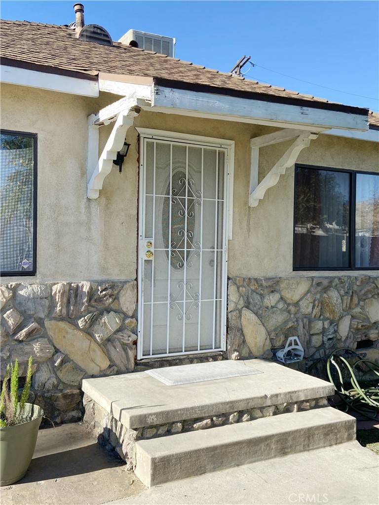Arleta, CA 91331,10365 Patrick AVE