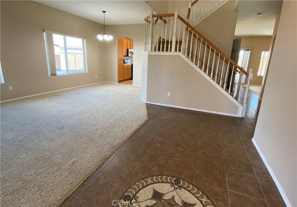 Victorville, CA 92392,12539 Sunglow LN