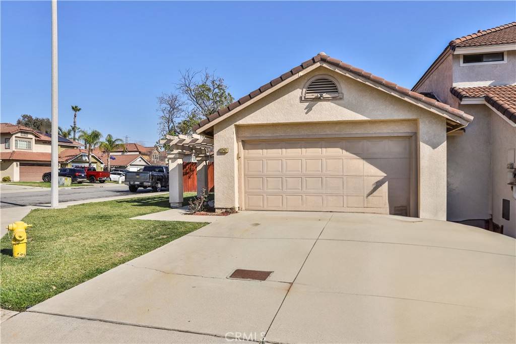 Fontana, CA 92337,11747 Burl DR