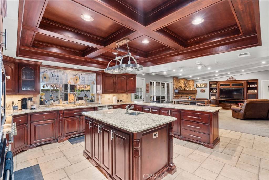 Upland, CA 91784,268 Grant ST