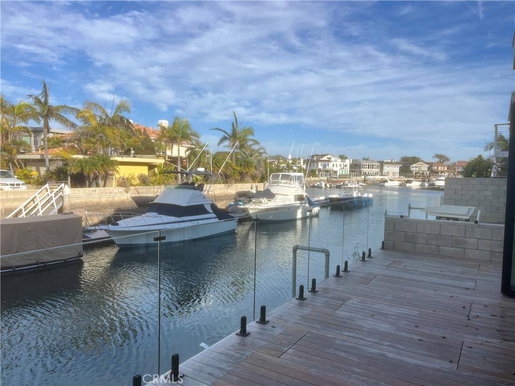 Huntington Beach, CA 92649,16854 Bayview DR