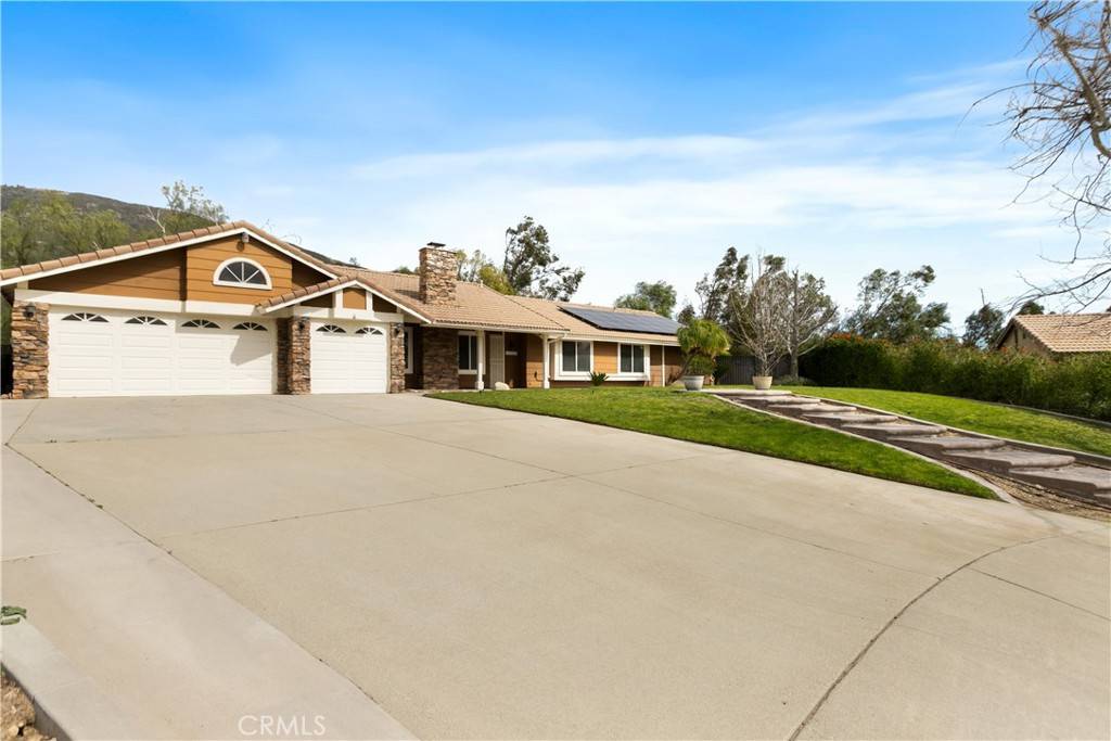 San Bernardino, CA 92407,7095 Meyers CT