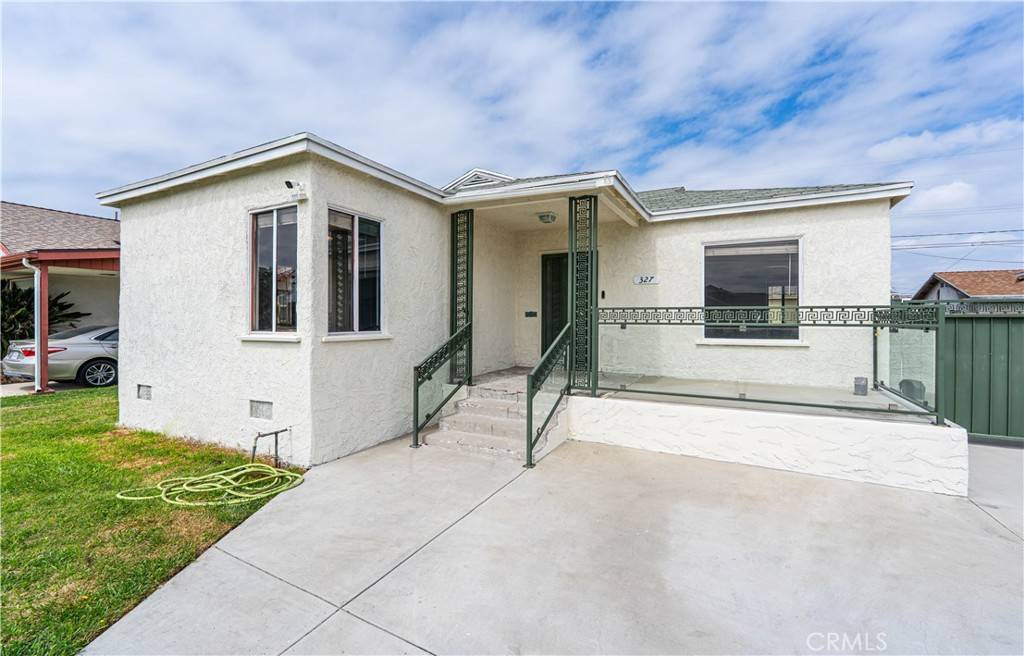Compton, CA 90220,327 W Palmer ST