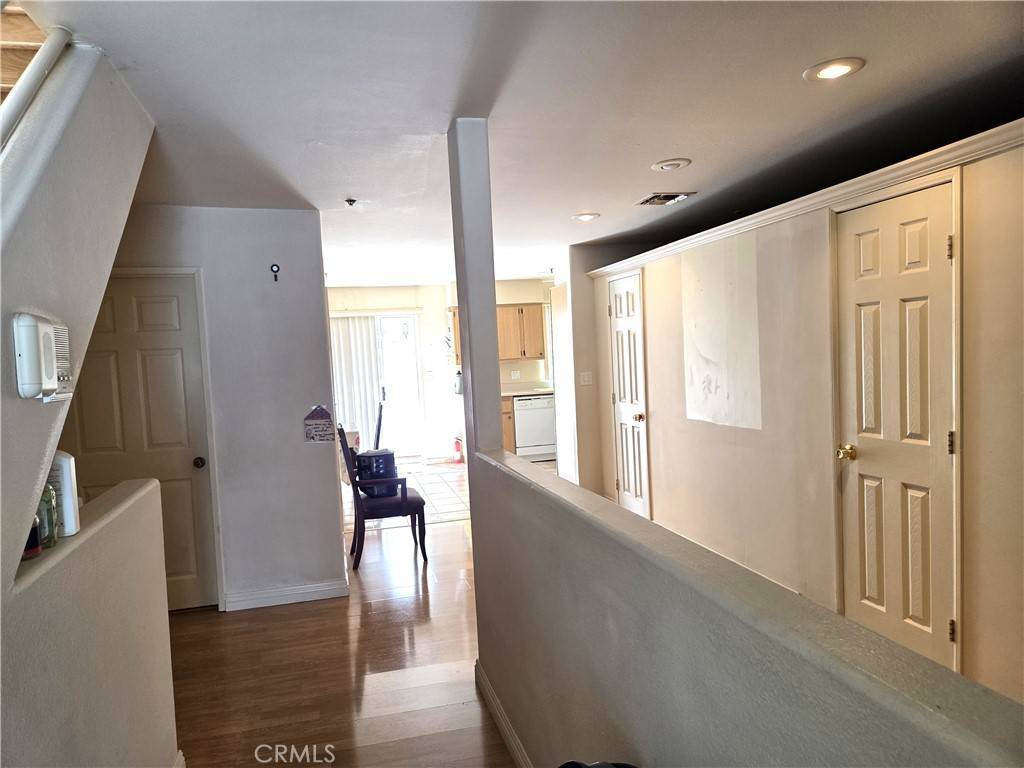 Panorama City, CA 91402,9146 Tobias AVE #3