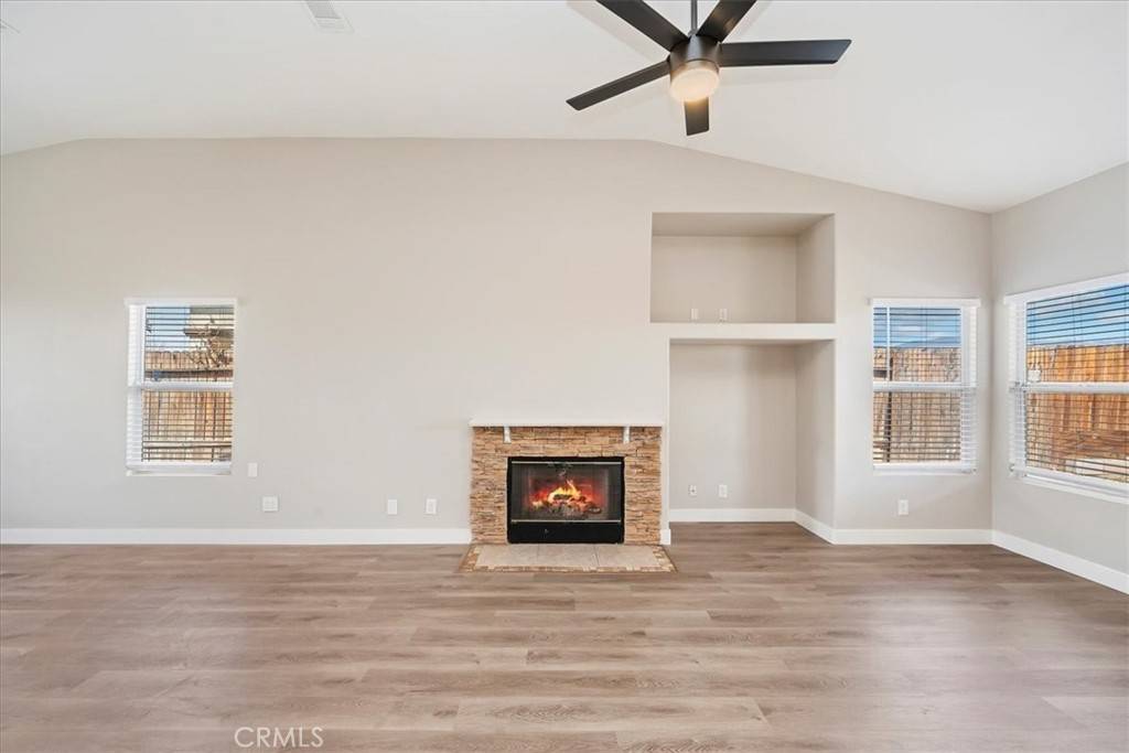 31396 Via Ventana Thousand Palms, CA 92276