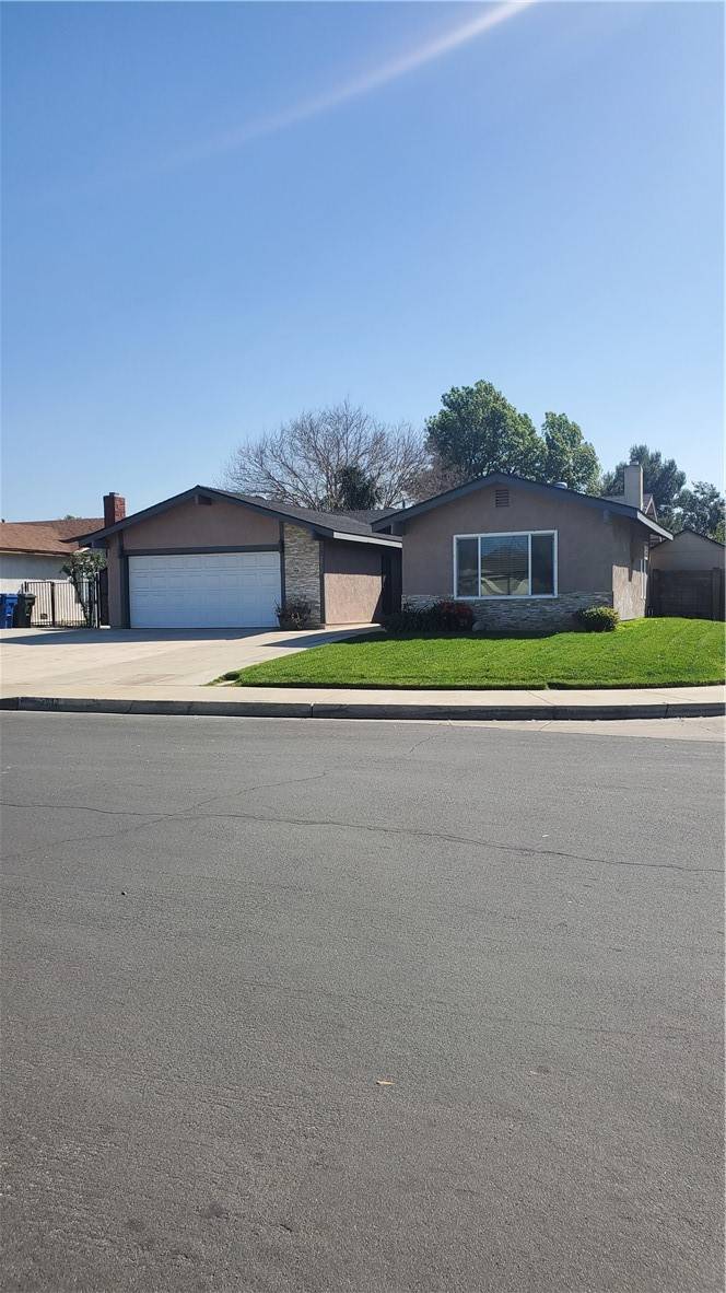 Ontario, CA 91761,2912 E Hazeltine ST