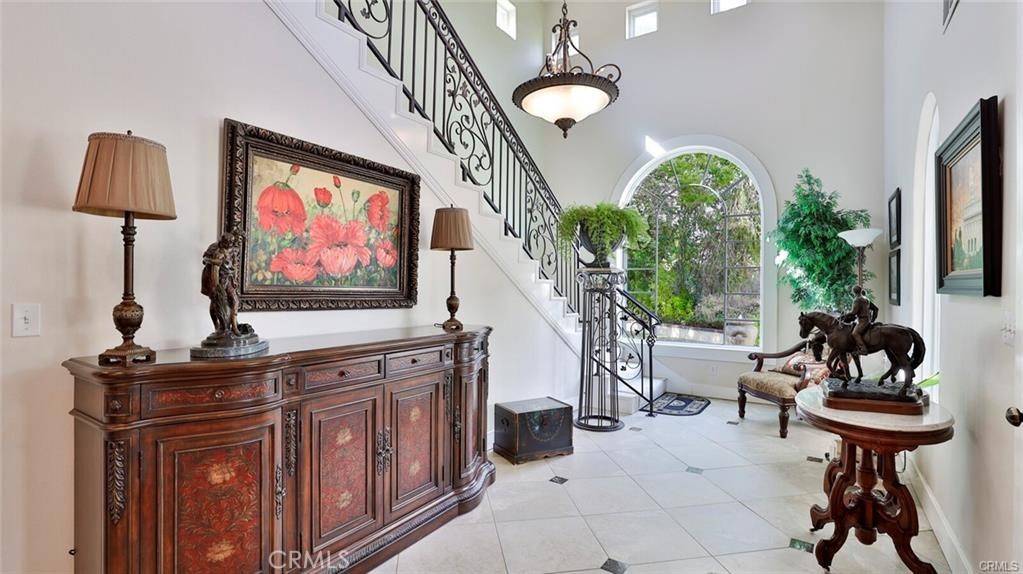 Redlands, CA 92374,202 Saint Catherine ST