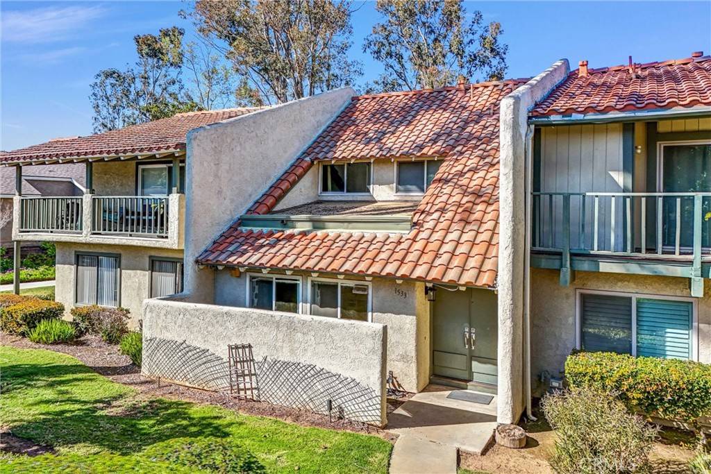 Corona, CA 92882,1533 Camelot DR