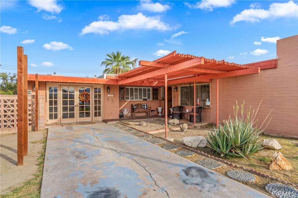 Indio, CA 92201,45212 Palm ST