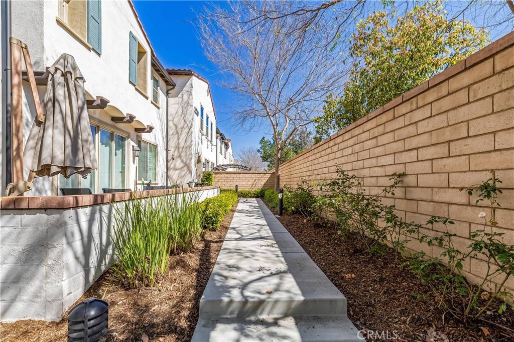 Ontario, CA 91761,3230 E Yountville DR #7