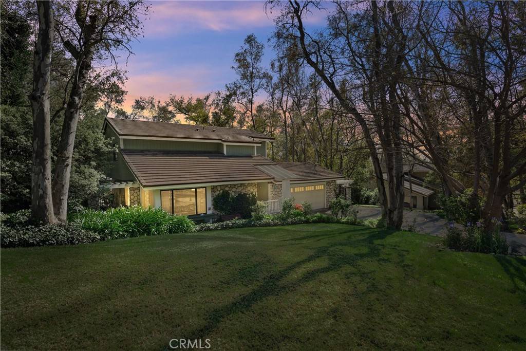 Rancho Cucamonga, CA 91737,10139 Sun Valley DR