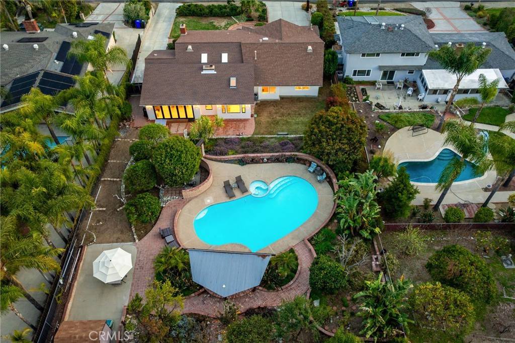 Upland, CA 91784,329 E 25th ST