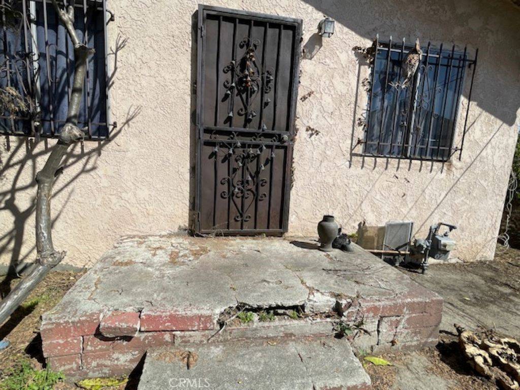 Lynwood, CA 90262,3125 Cedar AVE