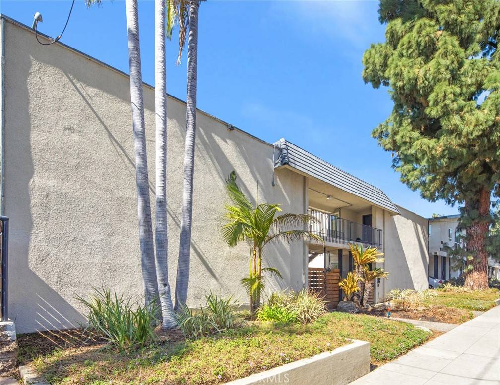 Pasadena, CA 91101,265 N Oakland AVE