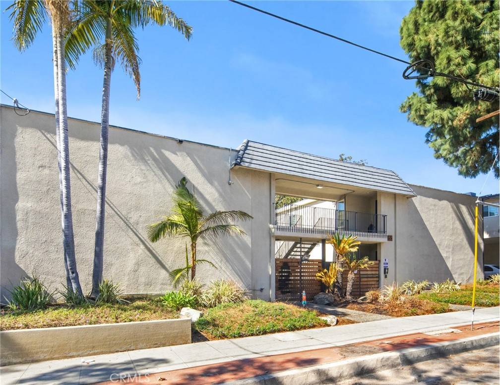 Pasadena, CA 91101,265 N Oakland AVE