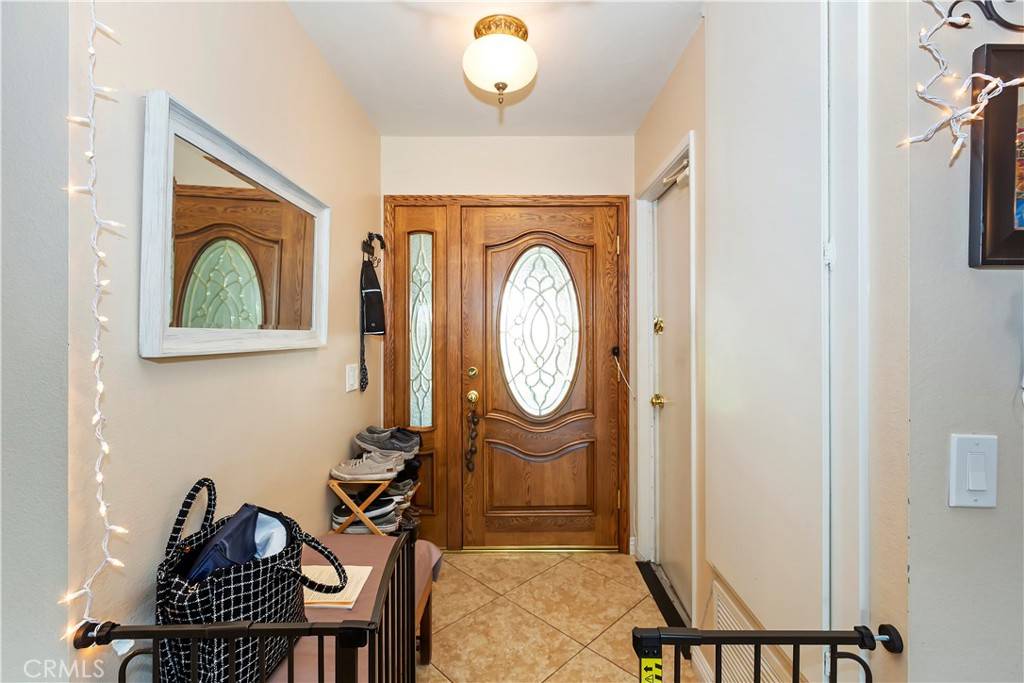 Upland, CA 91786,1258 Preston