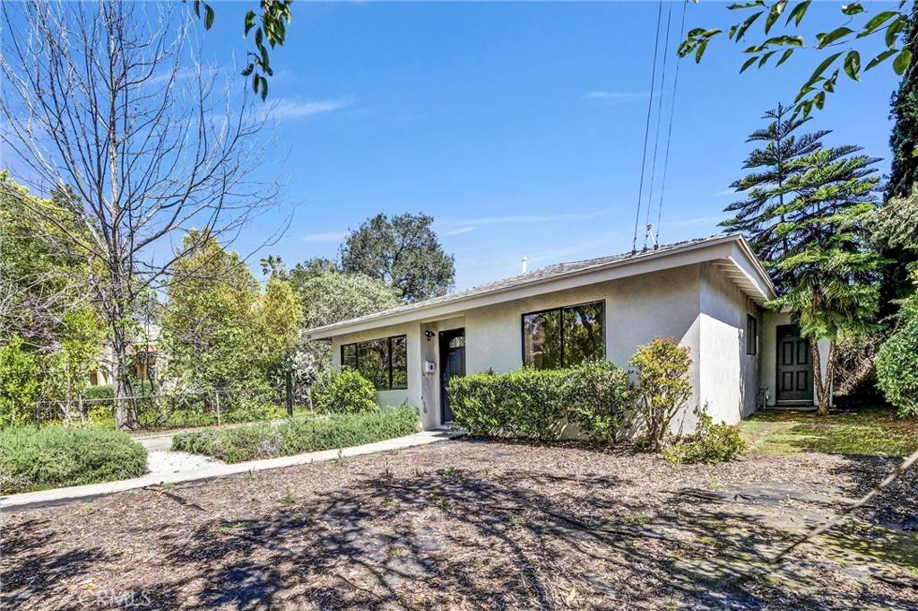 Pasadena, CA 91107,290 N Oak AVE