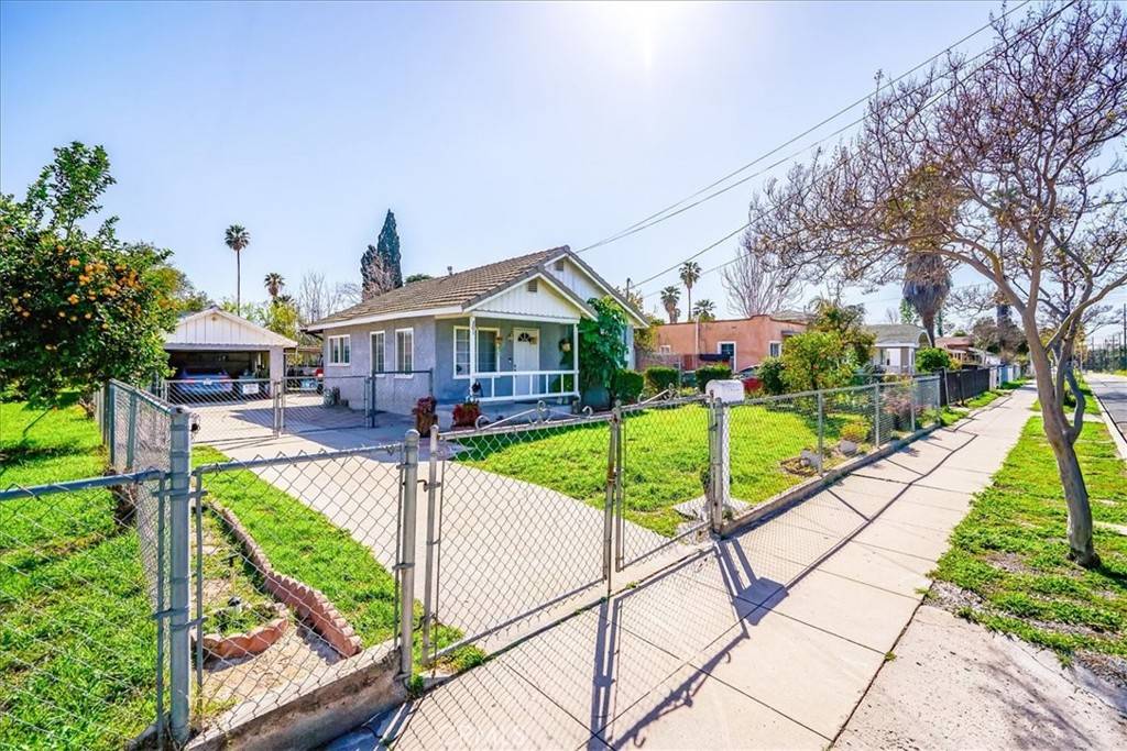 San Bernardino, CA 92410,201 E Olive ST