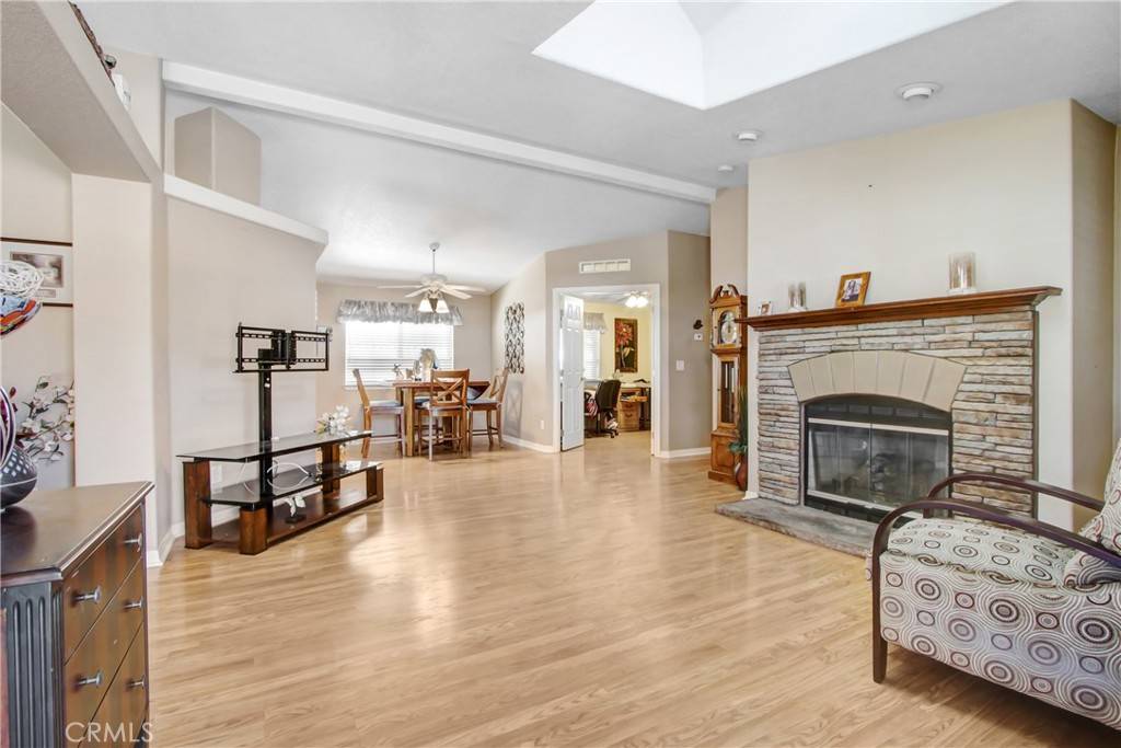 La Verne, CA 91750,3530 Damien AVE #45
