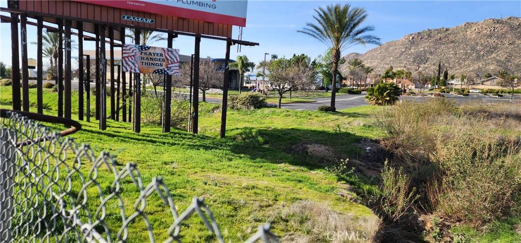 Moreno Valley, CA 92557,0 Box Springs RD