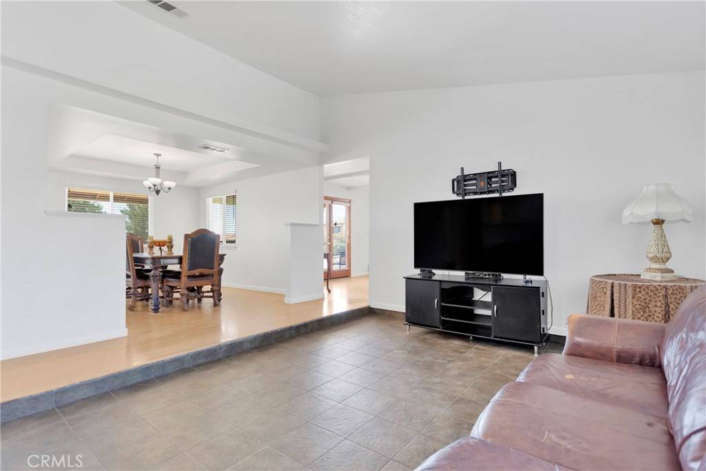 26665 Lakeview DR Helendale, CA 92342
