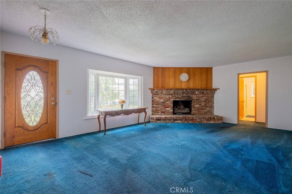 Glendora, CA 91741,758 E Meda AVE