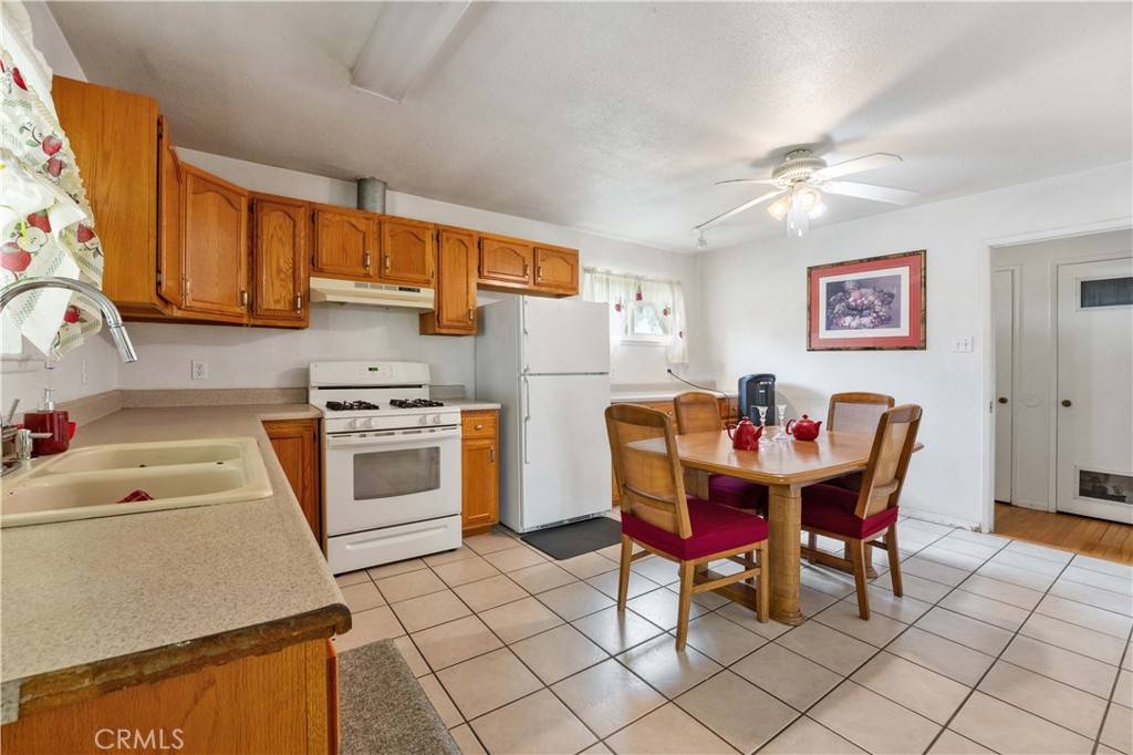 Pomona, CA 91766,1862 Morrison ST