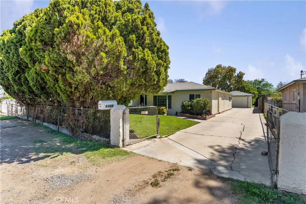 Jurupa Valley, CA 92509,6324 Baker ST