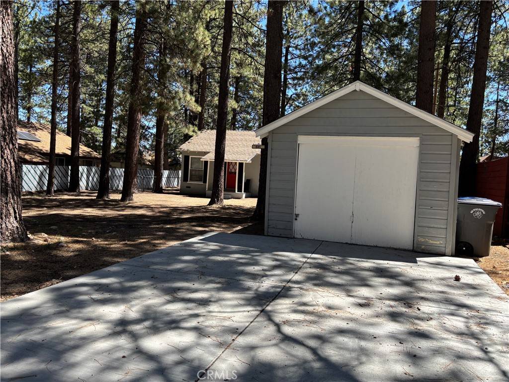 Big Bear Lake, CA 92315,541 Timber LN