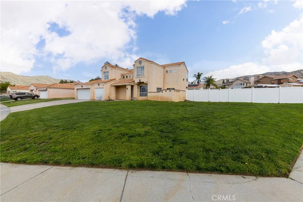 Moreno Valley, CA 92557,23574 Lake Valley DR