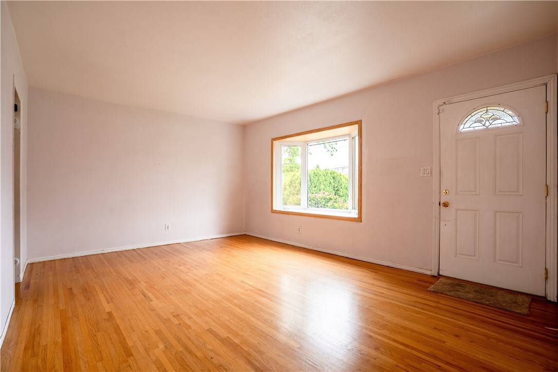 Azusa, CA 91702,208 N Orange AVE