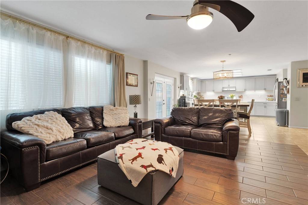 15477 Hoover LN Fontana, CA 92336